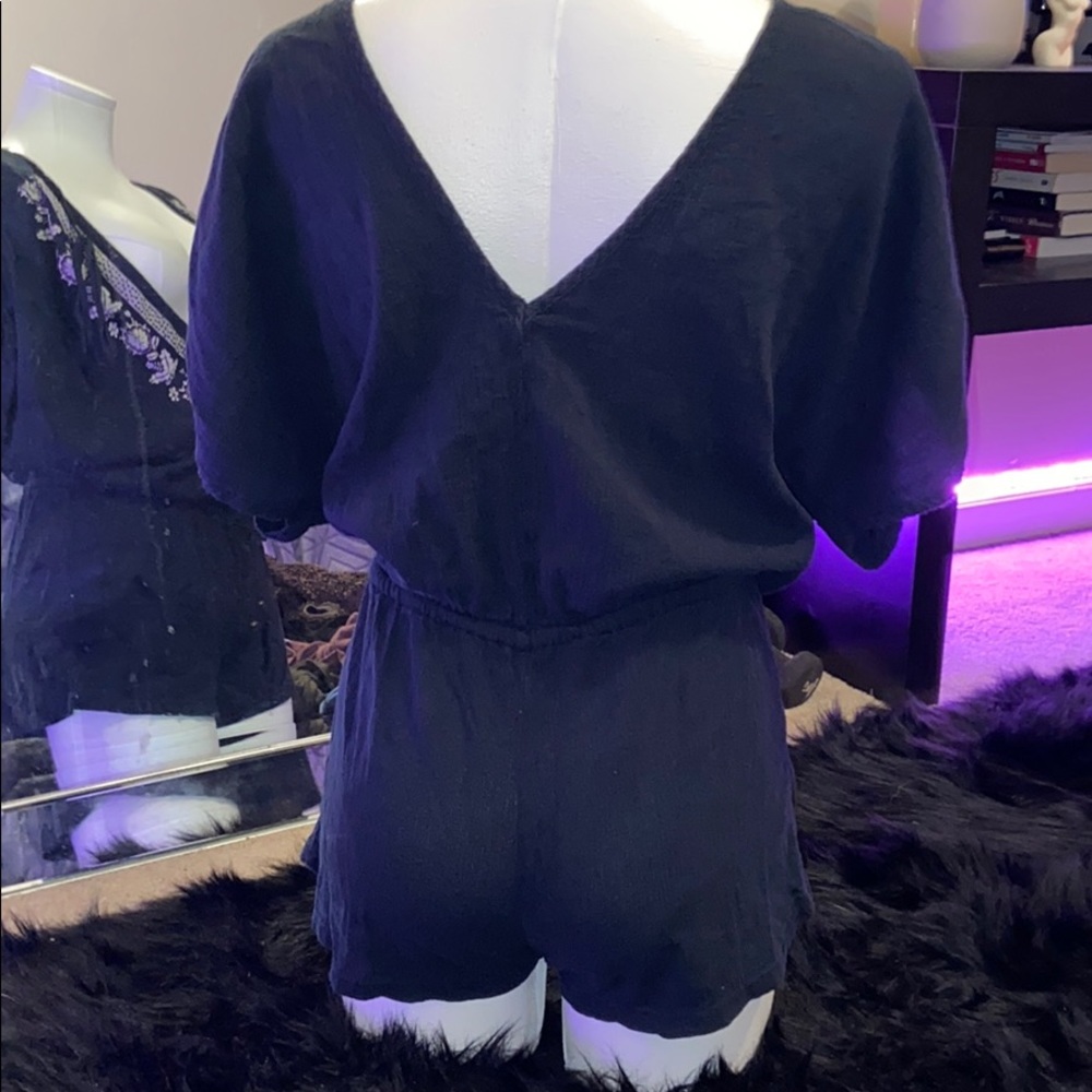 Romper - Picture 3 of 4